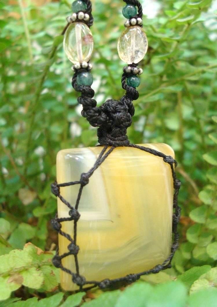 organic CHALCEDONY macrame Necklace – Your Stone for HARMONY – metaphysical healing crystal - Manifestie