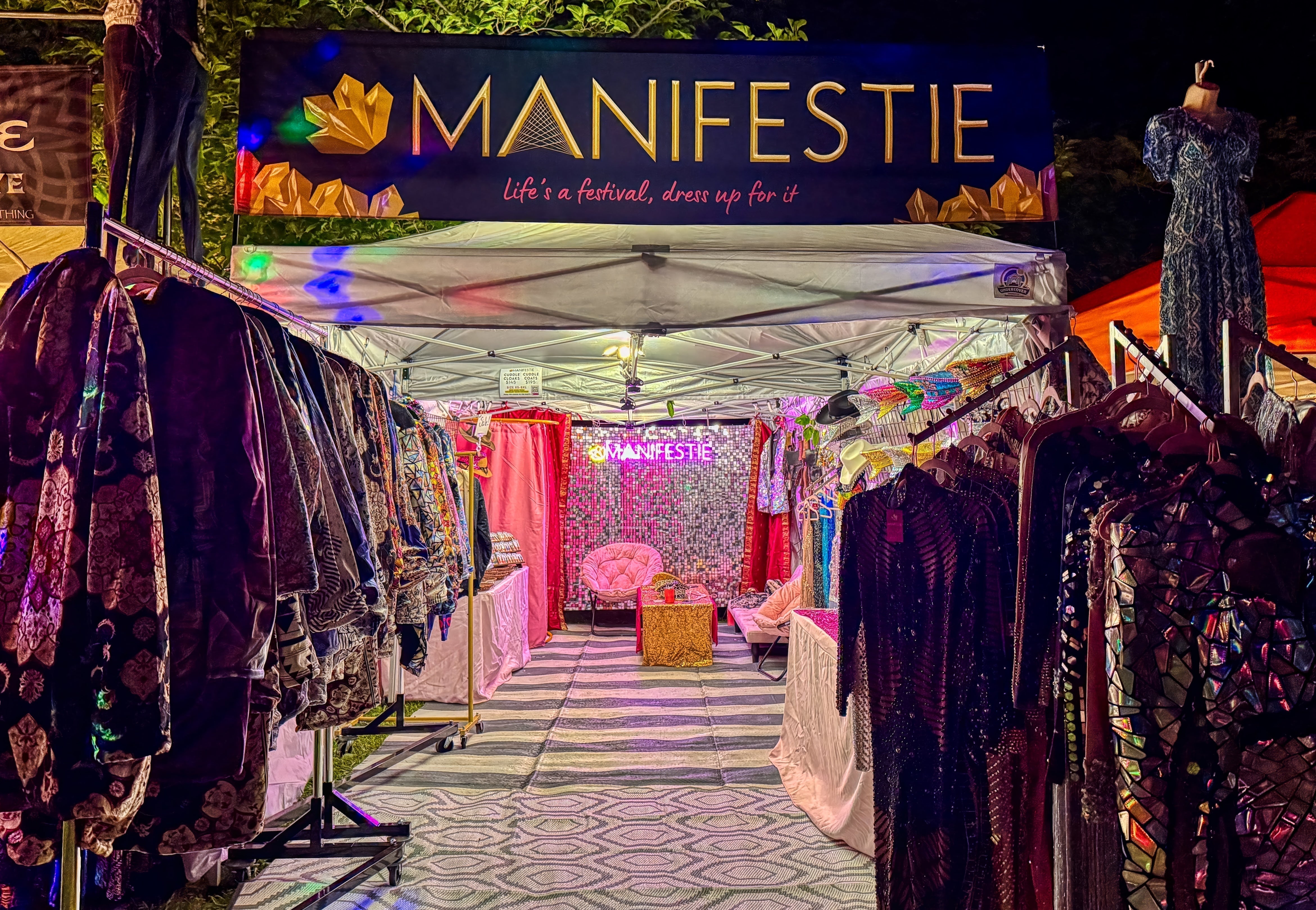 Manifestie Vendor Booth Photos
