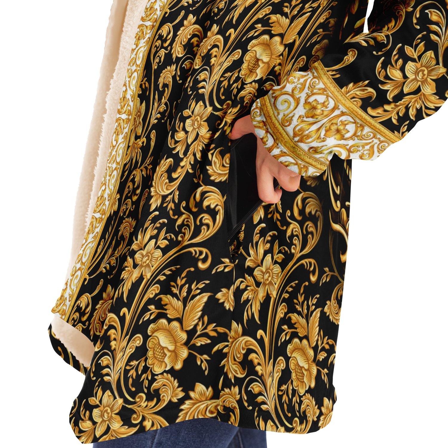 Gold Barock Skull Premium Sherpa Cloak - Manifestie