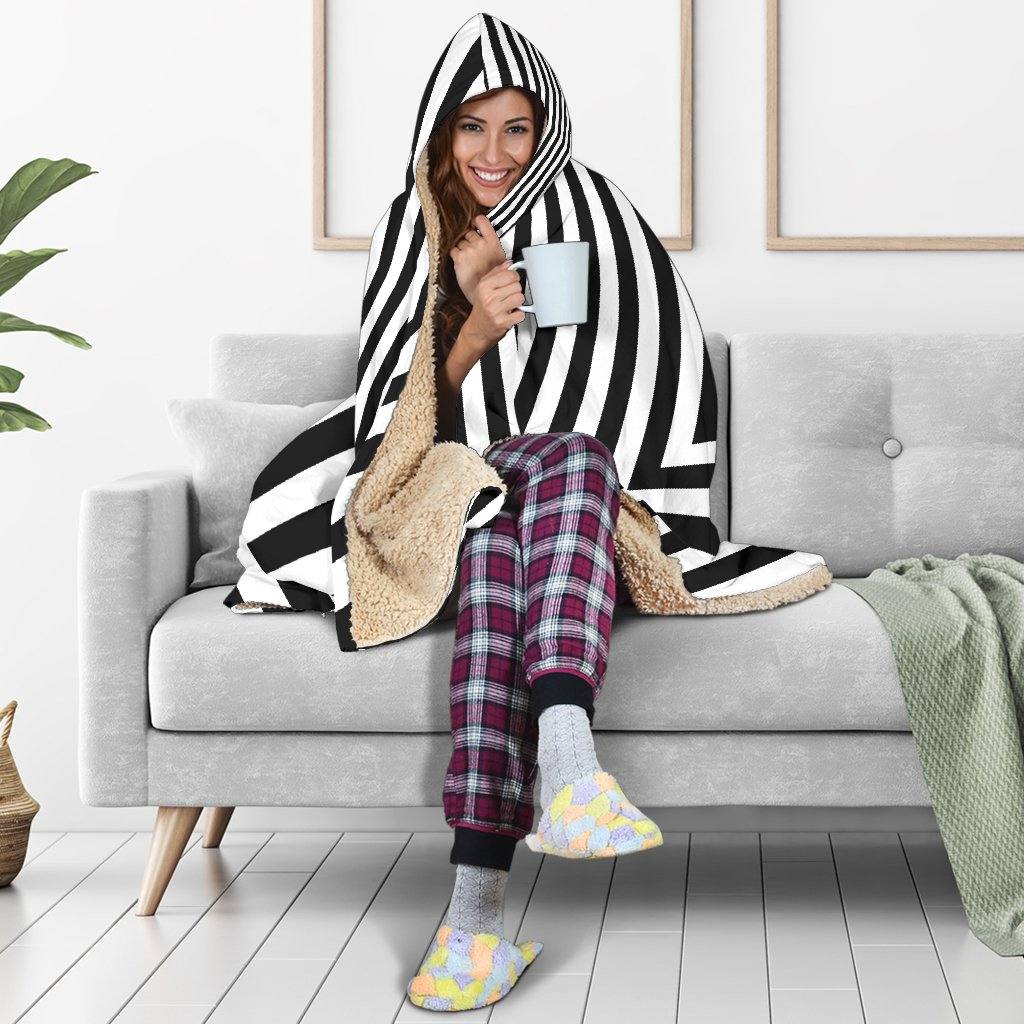 Hypnosis Hooded Blanket | Plush, Premium Sherpa | Kids, Adult | Black and White - Manifestie