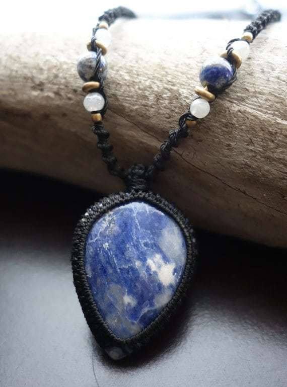 Sodalite Macrame Necklace | Stone of Intuition | Micro-Macrame | Unisex, Healing Crystal Jewelry - Manifestie