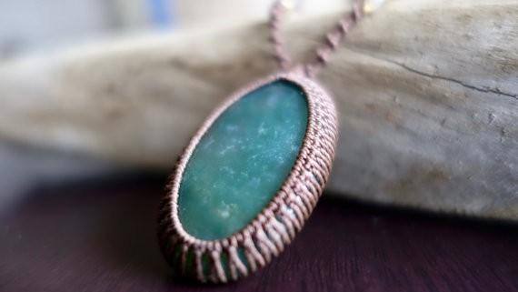 Moss Agate Macrame Necklace | Stone of Prosperity | Micro-Macrame | Unisex, Healing Crystal Jewelry - Manifestie
