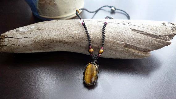 Tiger Eye Macrame Necklace | Stone for Protection | Unisex Healing Crystal | Micro Macrame - Manifestie