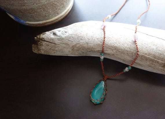 Green Onyx Macrame Necklace | Your Stone for Stength | Unisex, Healing Crystal Jewelry - Manifestie