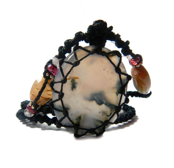 organic MOSS AGATE macrame necklace – Your Stone for Prosperity- bohemian healing crystal