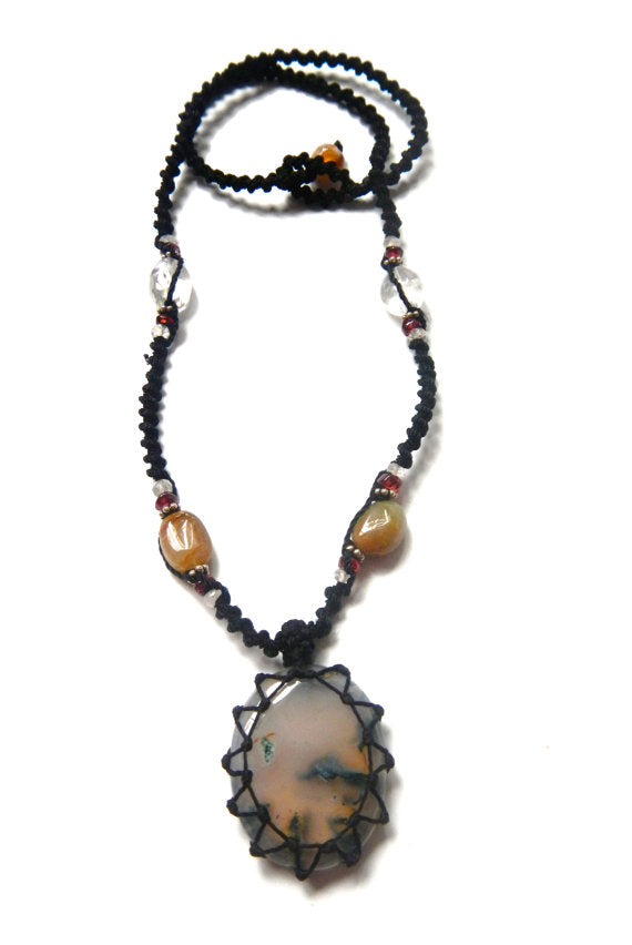 organic MOSS AGATE macrame necklace – Your Stone for Prosperity- bohemian healing crystal