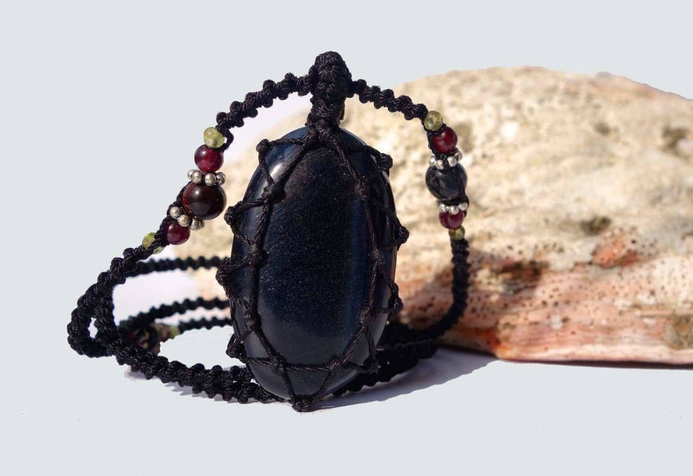 Blue Tiger Eye Macrame Necklace | Protection Stone | Unisex Healing Crystal - Manifestie