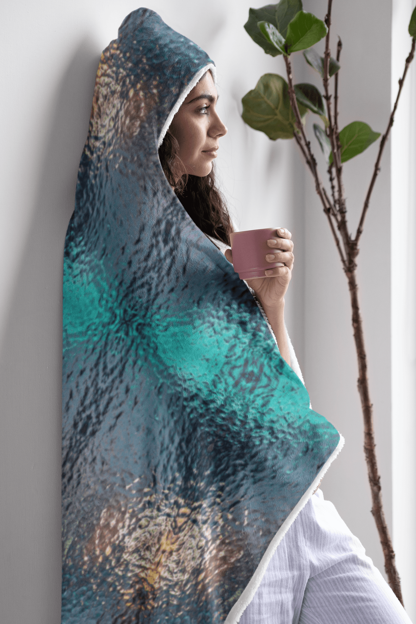 MICRODROP PREMIUM HOODED BLANKET WITH WRIST STRAPS | Plush, Premium Sherpa | Kids, Adult - Manifestie